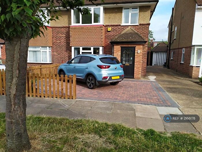 3 Bedroom Semi-Detached House To Rent In Whiteheath Avenue, Ruislip, HA4