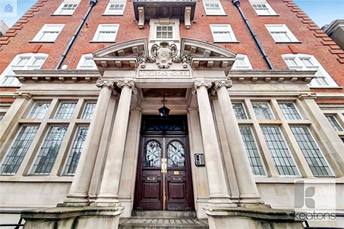 2 Bedroom Flat To Rent In Tredegar House, - Bow Road, Bow, London, E3