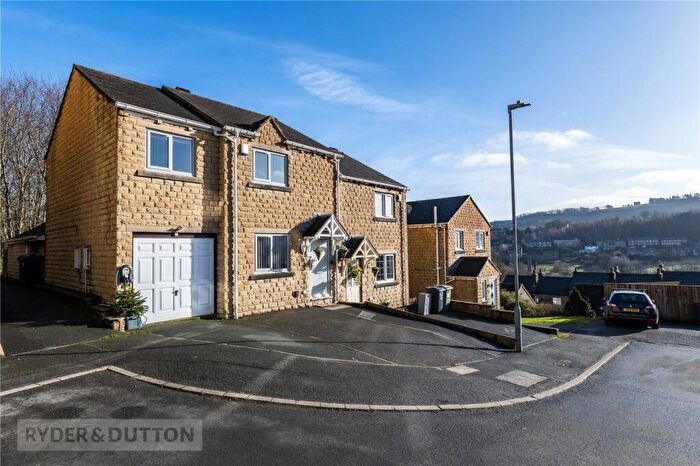 5 Bedroom Semi Detached House For Sale In New Street, Golcar, Huddersfield, HD7