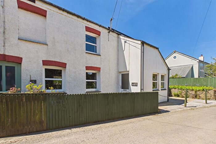 3 Bedroom Cottage For Sale In The Butts, St. Newlyn East, TR8