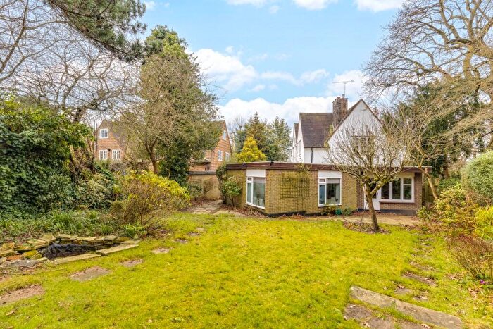 3 Bedroom Detached House For Sale In Temple Fortune Lane, Hampstead Garden Suburb, NW11