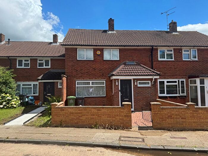 3 Bedroom Detached House For Sale In Clayburn Circle, Basildon, Essex, SS14