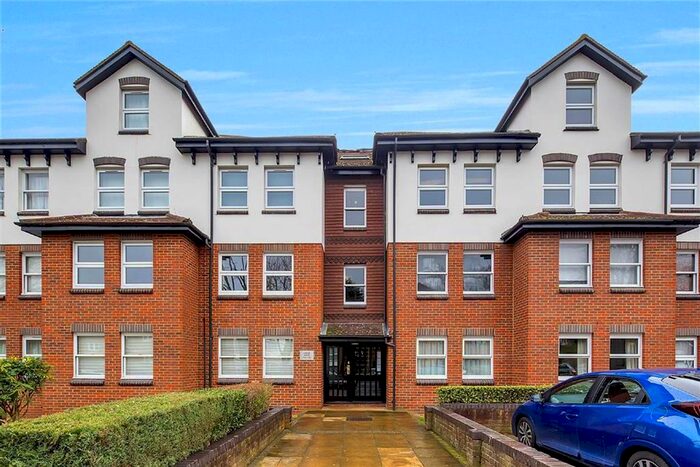 1 Bedroom Flat To Rent In Overton Road, Sutton SM2
