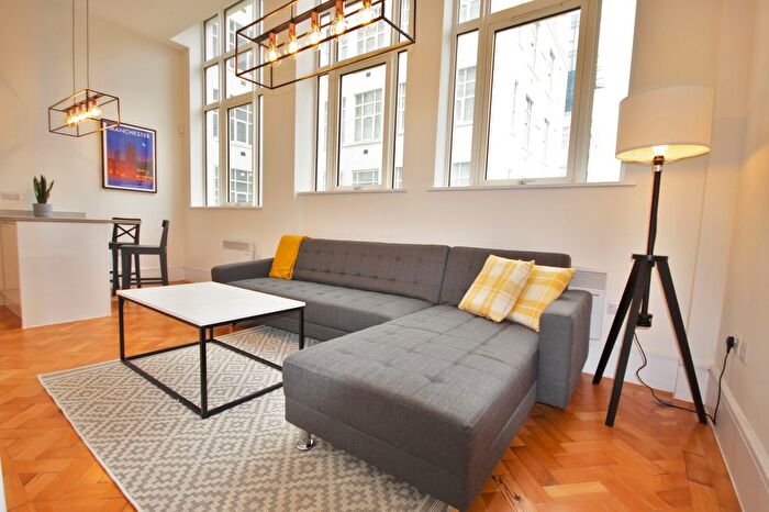 4 Bedroom Flat For Sale In Dock Office, Furness Quay, Salford Quays, Lancashire, M50