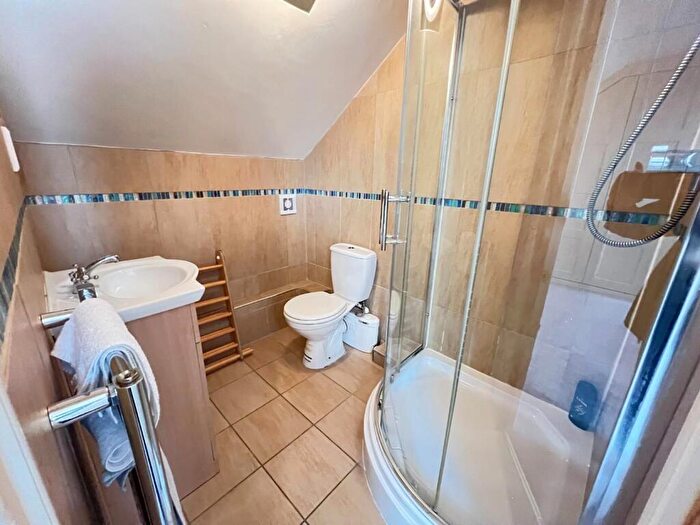 4 Bedroom Detached House For Sale In Manor Court, Heighington Village, Newton Aycliffe, DL5