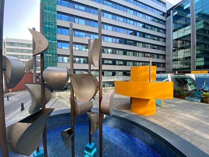 2 Bedroom Apartment To Rent In The Strand, Drury Lane, Liverpool, L2