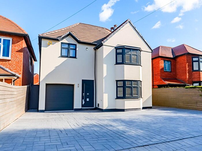 4 Bedroom Detached House For Sale In Hillside Drive, Liverpool, L25