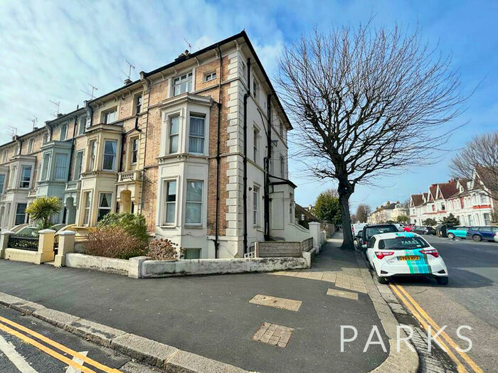 2 Bedroom Apartment To Rent In Denmark Villas, Hove, BN3