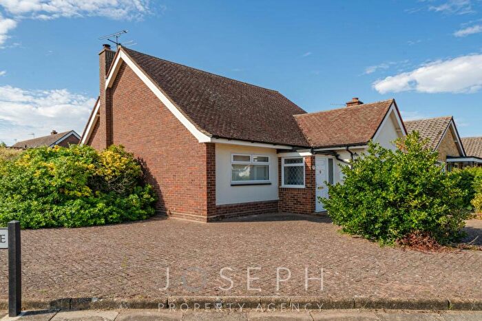 3 Bedroom Detached Bungalow To Rent In Horsham Avenue, Ipswich, IP3