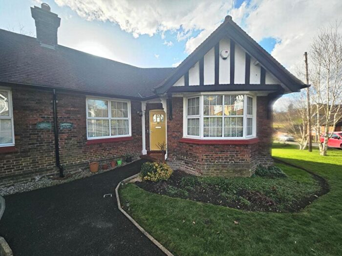 1 Bedroom Bungalow For Sale In Chalet Estate, Hammers Lane, NW7
