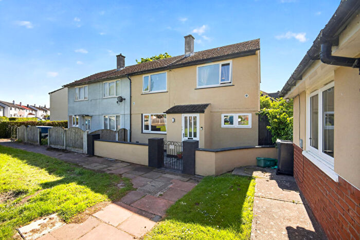 3 Bedroom Semi Detached House For Sale In Oaklands Drive, Carlisle, Cumbria, CA2