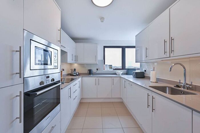 2 Bedroom Flat To Rent In Kensington High Street, London, High Street Kensington, London, W8