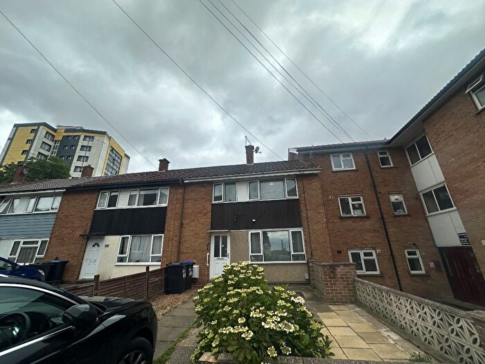 1 Bedroom Flat To Rent In Doddridge Street, Northampton, NN1