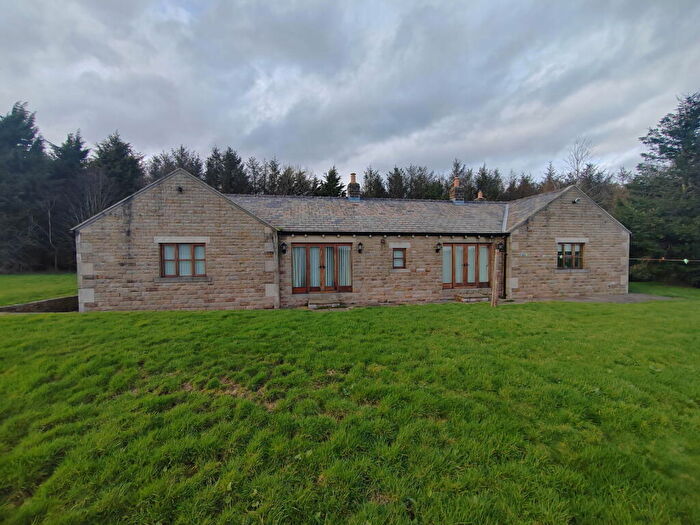 4 Bedroom Detached House To Rent In Crow Edge, Sheffield, S36