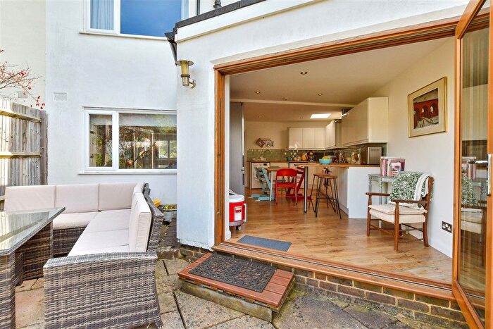 3 Bedroom Semi-Detached House For Sale In Mackie Avenue, Patcham, Brighton, East Sussex, BN1