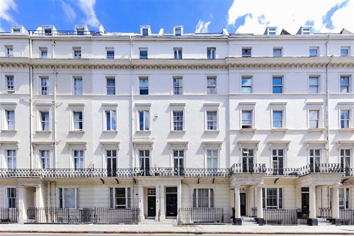 Studio For Sale In Gloucester Terrace, Hyde Park, W2