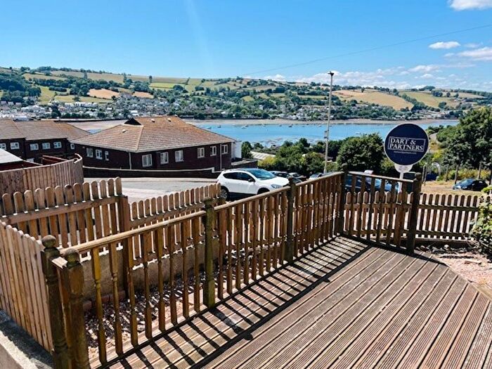 3 Bedroom End Of Terrace House For Sale In Kingsway, Teignmouth, TQ14