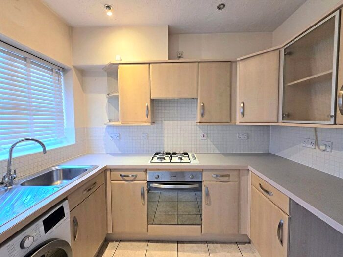 2 Bedroom End Of Terrace House To Rent In Impey Road, Northfield, Birmingham, B31