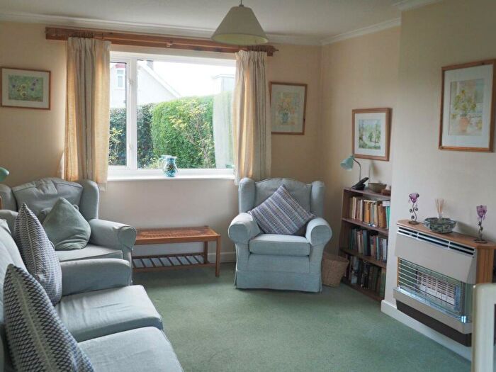 3 Bedroom House For Sale In Southampton Road, Whaddon, SP5