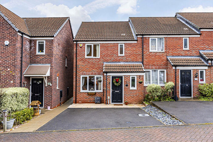 3 Bedroom End Of Terrace House For Sale In Stewart Way, Annesley, NG15