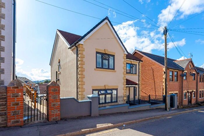 4 Bedroom Detached House For Sale In Heol Fawr, Nelson, Treharris, CF46