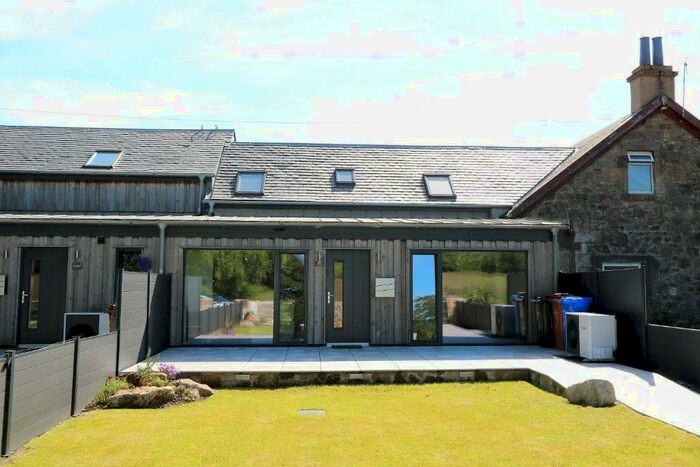 3 Bedroom Barn Conversion To Rent In Lennoxlea Farm, Lennoxtown, G66