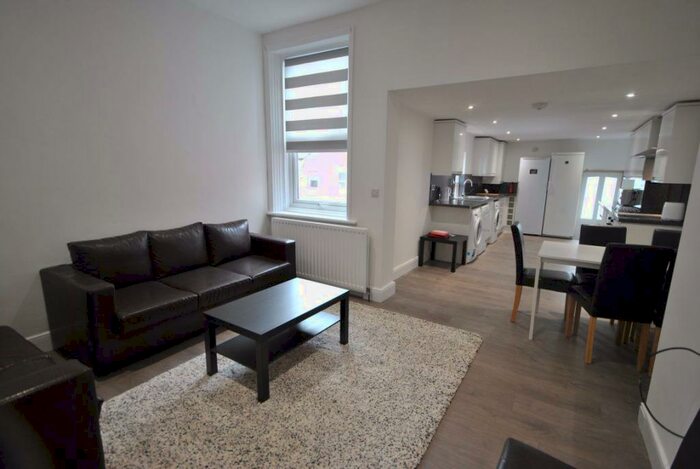 5 Bedroom Property To Rent In Glenthorn Road, Newcaste Upon Tyne, NE2