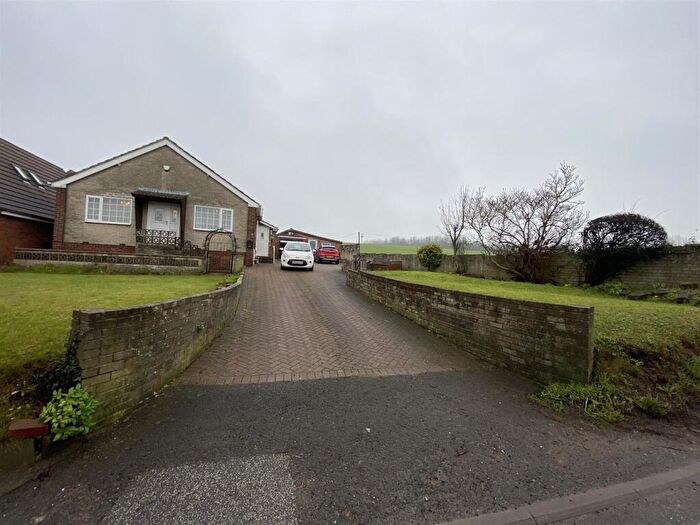 3 Bedroom Detached Bungalow For Sale In Clifton Hill, Conisbrough, Doncaster, DN12
