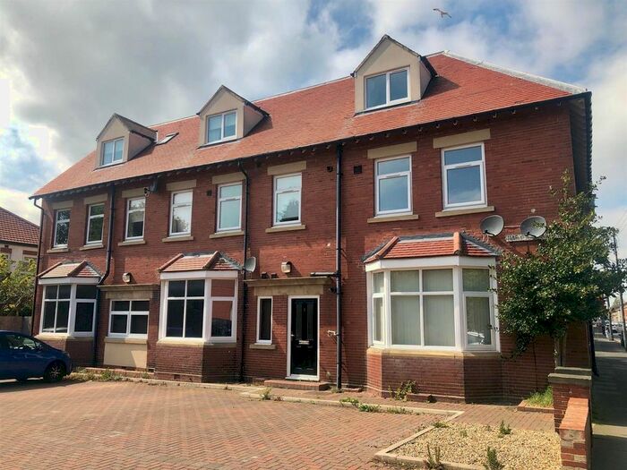 2 Bedroom Flat To Rent In Alucia Court, Seaton Delaval, Whitley Bay, NE25