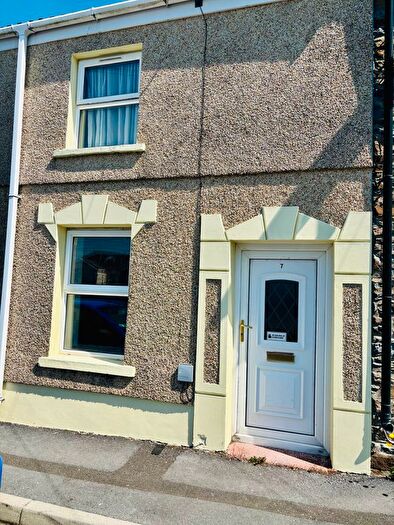 2 Bedroom Cottage To Rent In Mount Pleasant Buildings, Llanelli, SA15