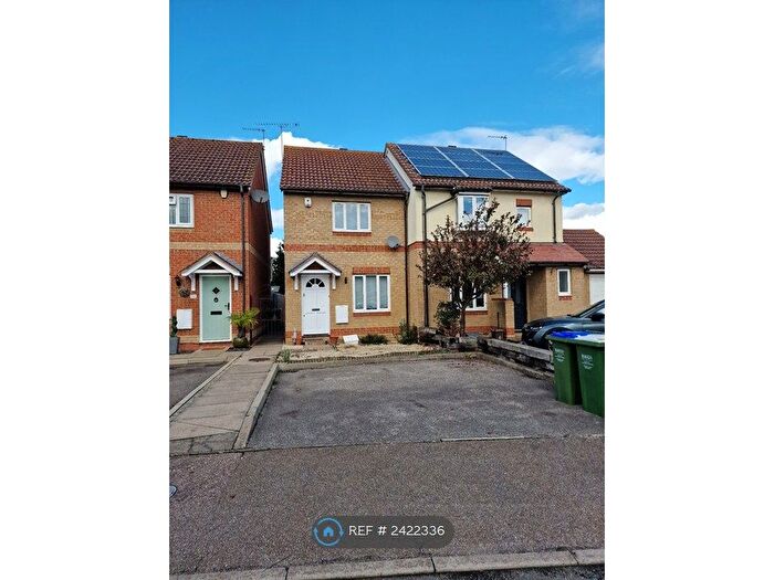 2 Bedroom Semi-Detached House To Rent In Cookson Grove, Erith, DA8