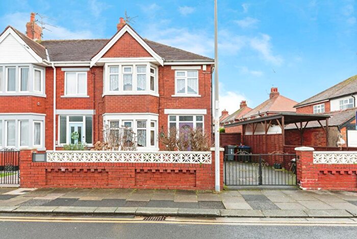 3 Bedroom Semi-Detached House For Sale In Johnsville Avenue, Blackpool, Lancashire, FY4