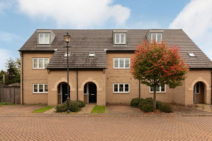 3 Bedroom Terraced House For Sale In Union Lane, Cambridge, CB4