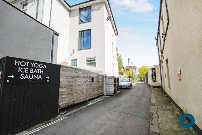 2 Bedroom Flat To Rent In Gloucester Road - Bishopston, BS7