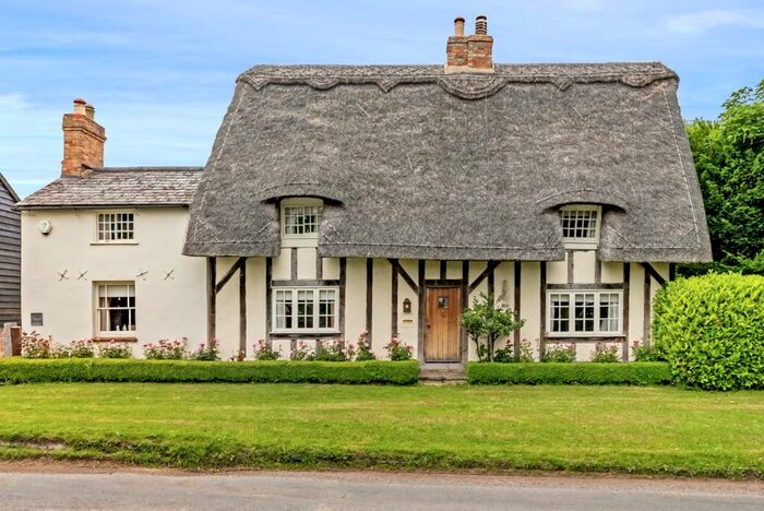 5 Bedroom Cottage For Sale In Spaldwick Road, Stow Longa, PE28