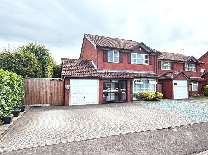 4 Bedroom Detached House For Sale In Gambier Parry Gardens, Gloucester, GL2
