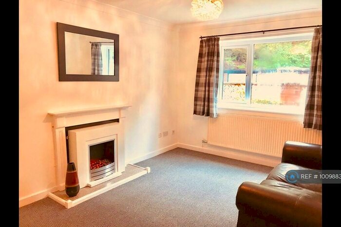 1 Bedroom Flat To Rent In Manor Park, Preston, PR2