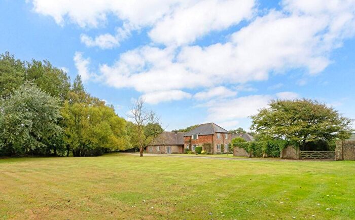4 Bedroom Detached House To Rent In Ham Road, Ham, Chichester, West Sussex, PO20