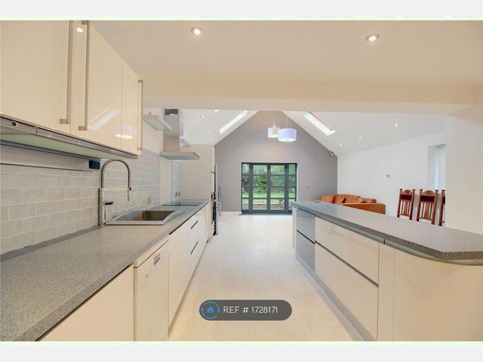 4 Bedroom Detached House To Rent In Norwich Road, Norwich, NR15