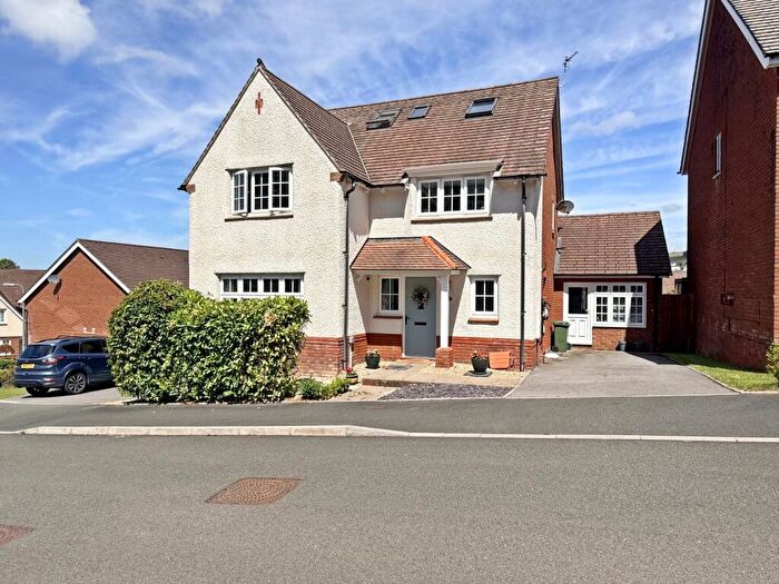 5 Bedroom Detached House For Sale In Ffordd Dol Y Coed, Bryncae, Llanharan, Pontyclun, Rhondda Cynon Taff., CF72