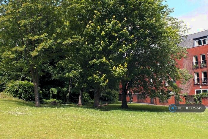 2 Bedroom Flat To Rent In Clifton, Bristol, BS8