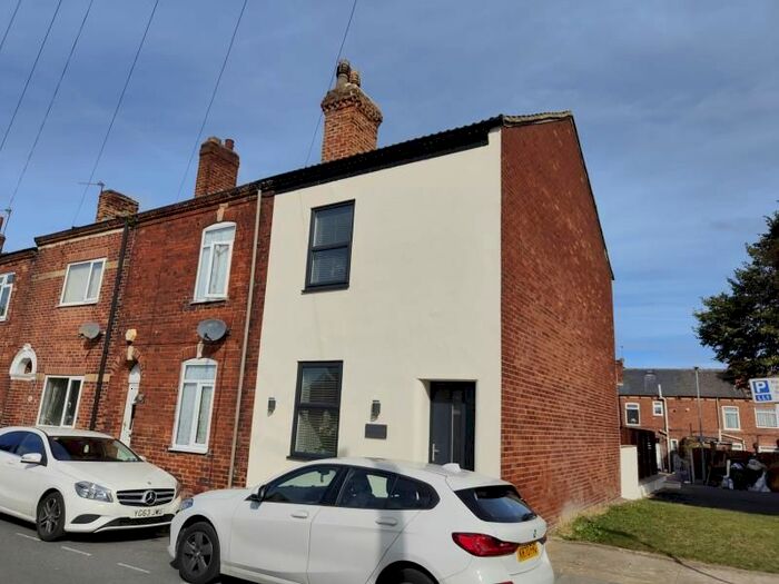 3 Bedroom Terraced House To Rent In Mill Lane, Castleford, WF10