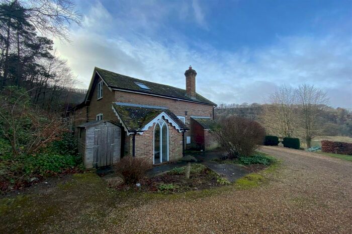 1 Bedroom Flat To Rent In South Harting, South Harting, GU31