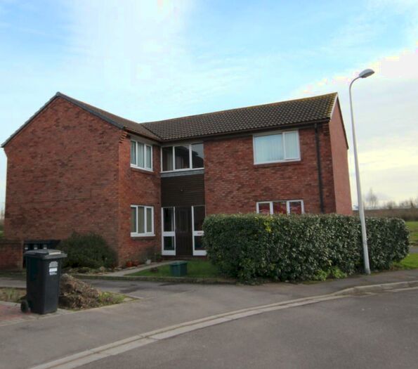 Studio To Rent In Oldfield, Clevedon, BS21