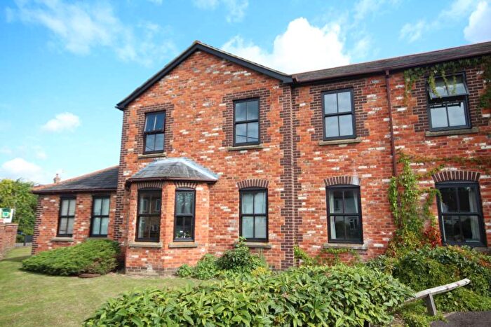 1 Bedroom Flat To Rent In Mcmullan Close, Wallingford, OX10