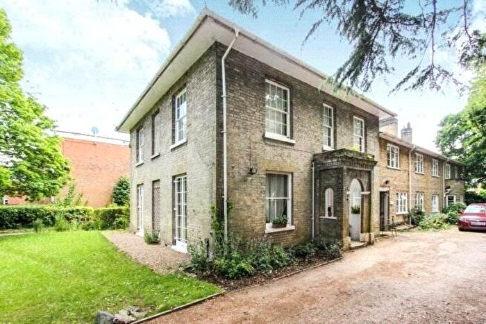 2 Bedroom Flat For Sale In Anglesea Road, Southampton, Hampshire, SO15