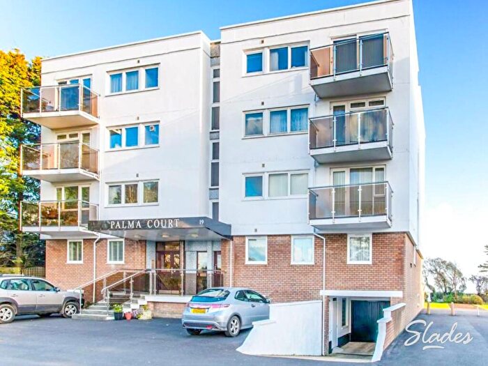 2 Bedroom Apartment To Rent In Palma Court, Wharncliffe Road, Highcliffe, BH23