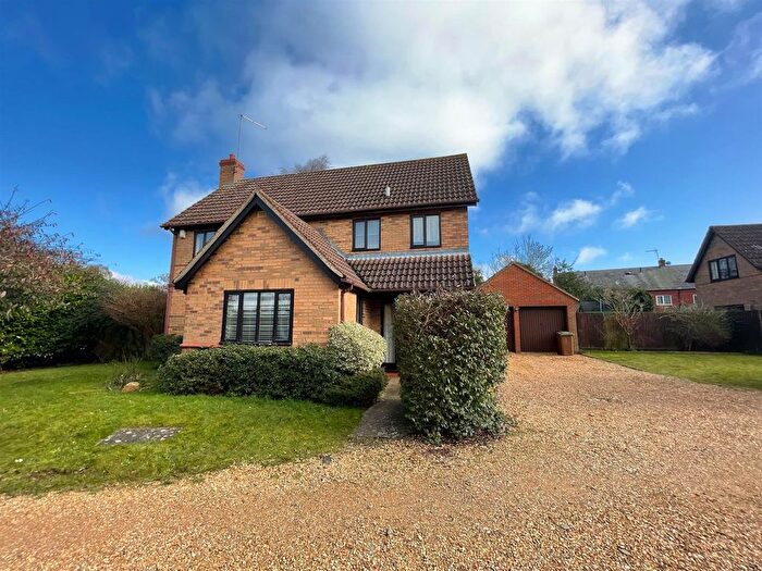 4 Bedroom Detached House To Rent In The Croft, Spratton Road, Brixworth, NN6