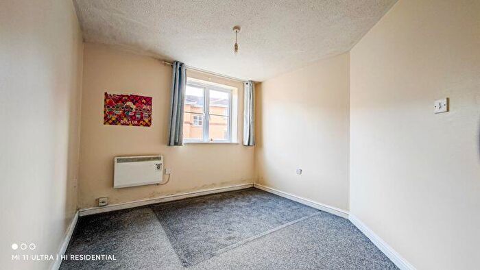 1 Bedroom Flat For Sale In Marathon Way, West Thamesmead, SE28