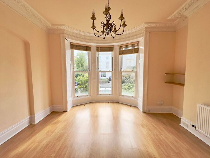 1 Bedroom Flat To Rent In Clifton, Hampton Park, BS6